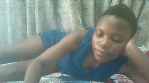 Snapshot of tina2030 chatting on 11/22/25, 10:25 christine online show from 11/22/25, 10:25