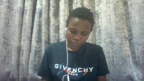 Snapshot of tina2030_1 chatting on 07/21/26, 07:27 tee online show from 07/21/26, 07:27
