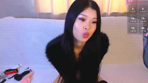 tina__kim online show from 04/07/26, 09:43
