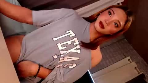 Tina online show from 03/25/26, 09:37