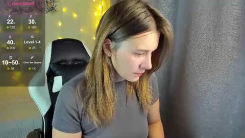 Snapshot of tina_show chatting on 06/17/26, 06:05 tina_show online show from 06/17/26, 06:05
