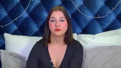 TinaBurton online show from 12/20/25, 05:20