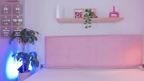 Tina online show from 11/10/25, 11:42