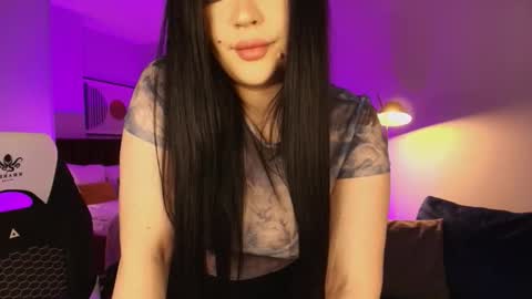 hi im curvy babyface girlie Tina online show from 02/07/26, 08:18