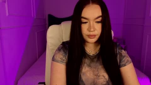 hi im curvy babyface girlie Tina online show from 03/20/26, 08:19