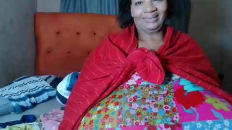 tinagiant online show from 04/28/26, 07:02