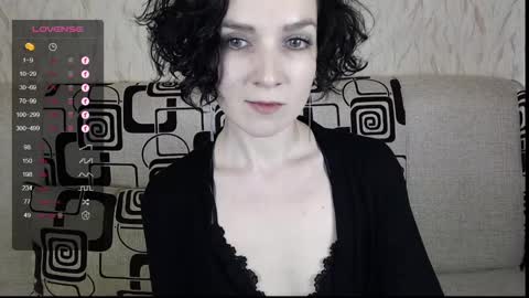 Snapshot of tinawincee chatting on 02/06/25, 09:00 Tina online show from 02/06/25, 09:00