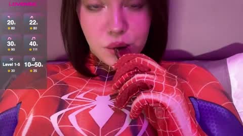 Polly online show from 02/19/25, 07:39