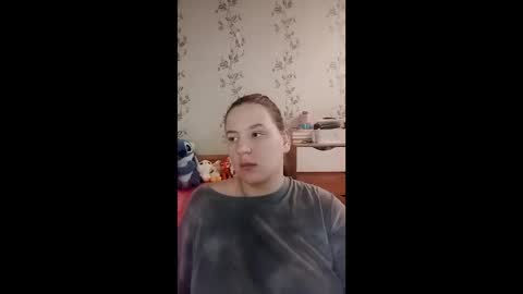 tiny_alkaid online show from 04/14/26, 07:14