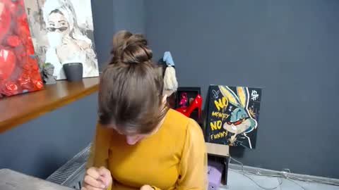 Gloria online show from 10/07/25, 06:21