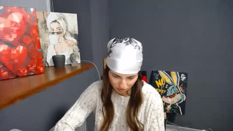 Gloria online show from 10/25/25, 06:32