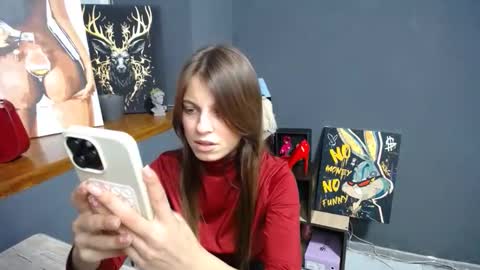 Gloria online show from 10/30/25, 07:54