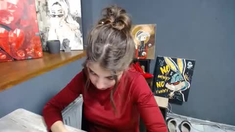 Gloria online show from 12/05/25, 07:50