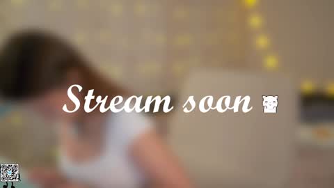 Snapshot of tiny_miracle chatting on 01/24/25, 09:06 Lyssa online show from 01/24/25, 09:06