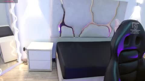 tiny_tay online show from 03/03/26, 11:27