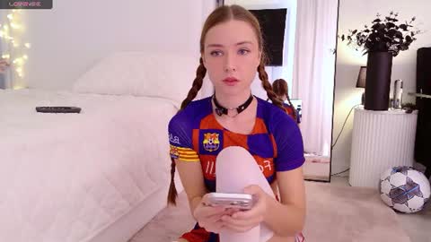 Snapshot of tinyangelxx chatting on 07/04/26, 07:58 Im Tiny -- Online at 8 AM GMT online show from 07/04/26, 07:58