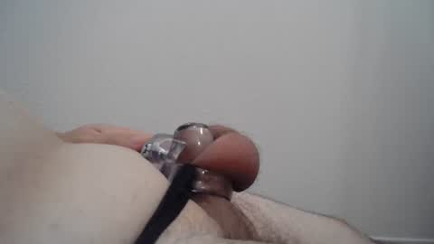 tinyd46 online show from 10/03/25, 11:24