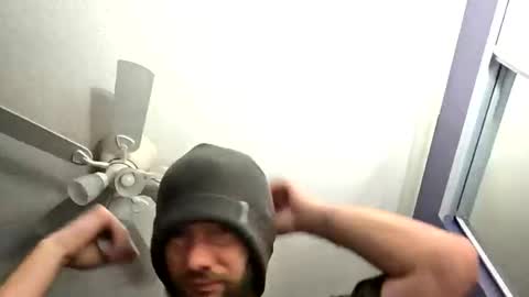 tinyguynicecock online show from 04/03/26, 02:09