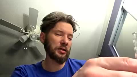 tinyguynicecock online show from 04/21/26, 07:58