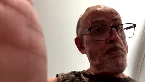 Tiny Jack online show from 02/18/26, 02:40