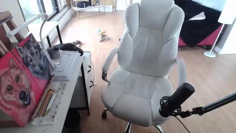 stage Kylie Sinner  brand CLITBAIT online show from 02/07/25, 06:13