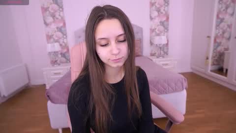 tinynataliee online show from 02/16/26, 02:57