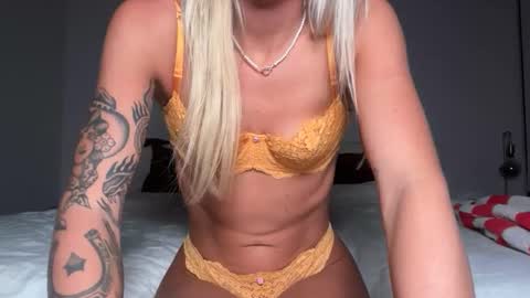 tinytayy online show from 06/05/26, 04:30