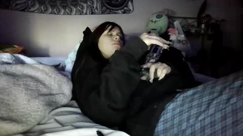 Snapshot of tinytittiexx chatting on 04/07/26, 02:06 tinytittiexx online show from 04/07/26, 02:06