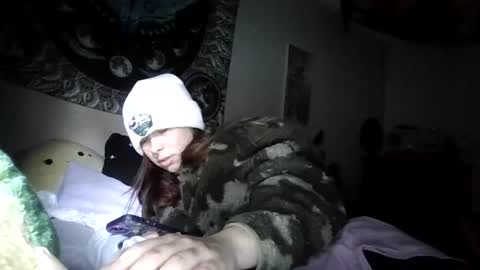 Snapshot of tinytittiexx chatting on 04/14/26, 01:28 tinytittiexx online show from 04/14/26, 01:28