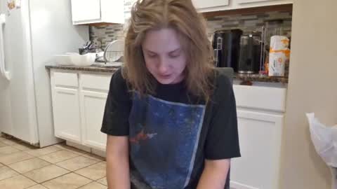 Snapshot of tinywithtiddies chatting on 10/19/25, 01:23 tinywithtiddies online show from 10/19/25, 01:23