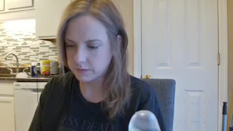 Snapshot of tinywithtiddies chatting on 11/18/25, 01:26 tinywithtiddies online show from 11/18/25, 01:26