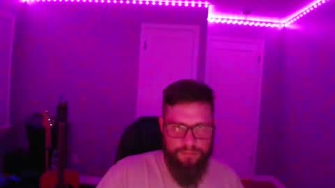 tippertonight online show from 09/25/25, 04:05