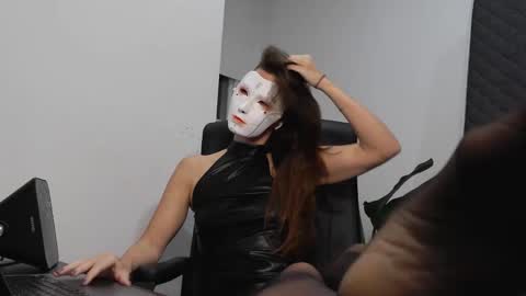 Tinks online show from 02/20/26, 06:19