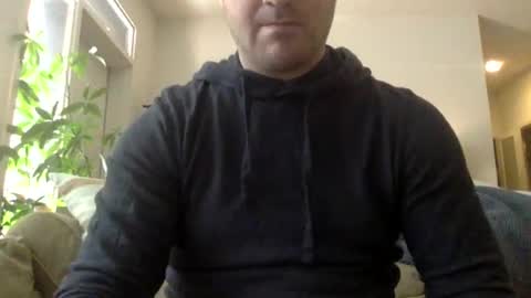 Snapshot of tiptop1088 chatting on 03/11/25, 03:56 tiptop1088 online show from 03/11/25, 03:56