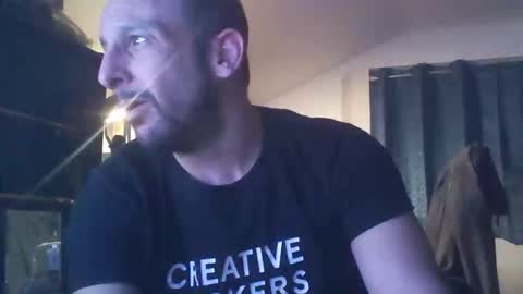 tiqueb40 online show from 03/03/26, 01:23