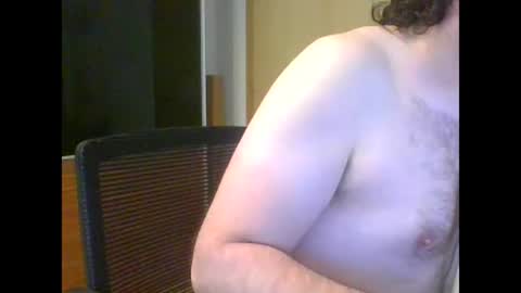 Snapshot of tirolerboy27 chatting on 02/20/25, 12:15 Tirolerboy27 online show from 02/20/25, 12:15