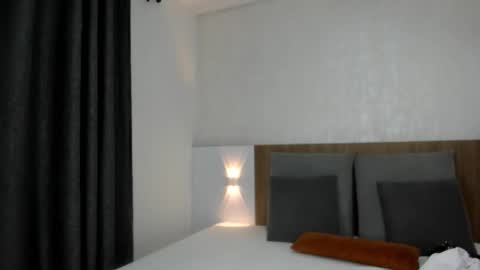 Tisha online show from 01/06/25, 05:52