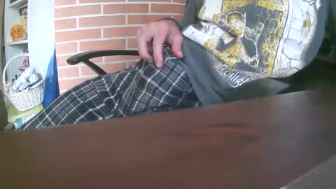 tisis80 online show from 10/13/25, 08:03