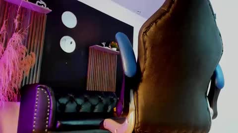 titobell10 online show from 06/06/26, 08:13