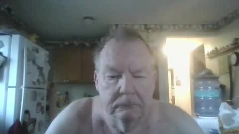 Snapshot of tiusflow chatting on 11/03/25, 12:06 tiusflow online show from 11/03/25, 12:06