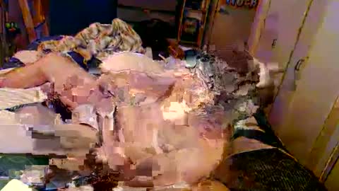 Snapshot of tj_seattle chatting on 02/10/25, 06:42 TJ Seattle online show from 02/10/25, 06:42