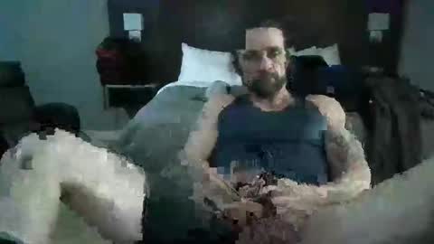 Snapshot of tjj83 chatting on 03/05/25, 10:11 tjj83 online show from 03/05/25, 10:11