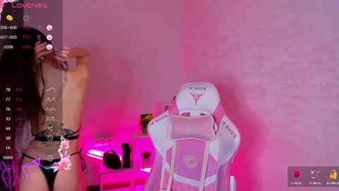 Snapshot of to_your chatting on 02/07/25, 01:36 2 GMT Mo Tu We Th Fr 10am-4am online show from 02/07/25, 01:36