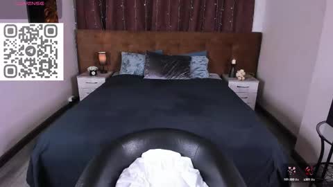 Snapshot of to_your chatting on 09/28/25, 10:15 2 GMT Mo Tu We Th Fr 10am-4am online show from 09/28/25, 10:15