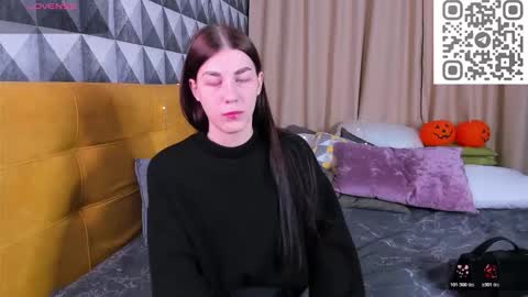 Snapshot of to_your chatting on 10/29/25, 10:00 2 GMT Mo Tu We Th Fr 10am-4am online show from 10/29/25, 10:00