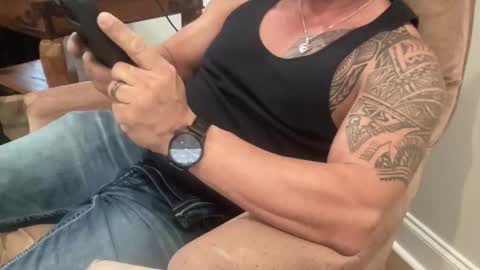 Snapshot of tobias69691227 chatting on 01/18/25, 07:37 tobias69691227 online show from 01/18/25, 07:37