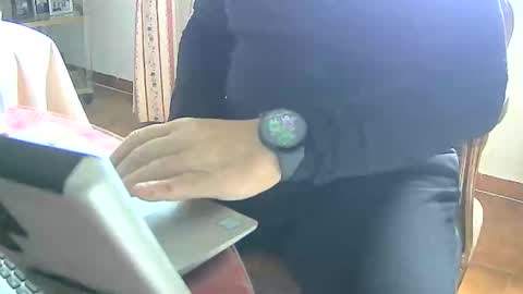 Tobiko online show from 01/05/25, 12:31