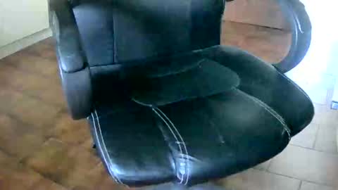 Tobiko online show from 01/26/25, 03:58