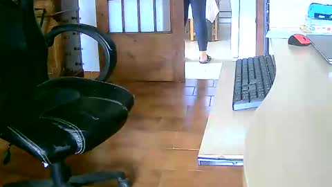 Tobiko online show from 02/11/25, 03:08