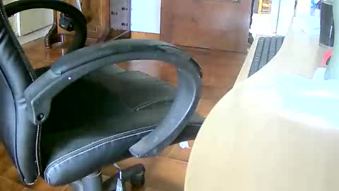 Tobiko online show from 02/08/26, 01:03